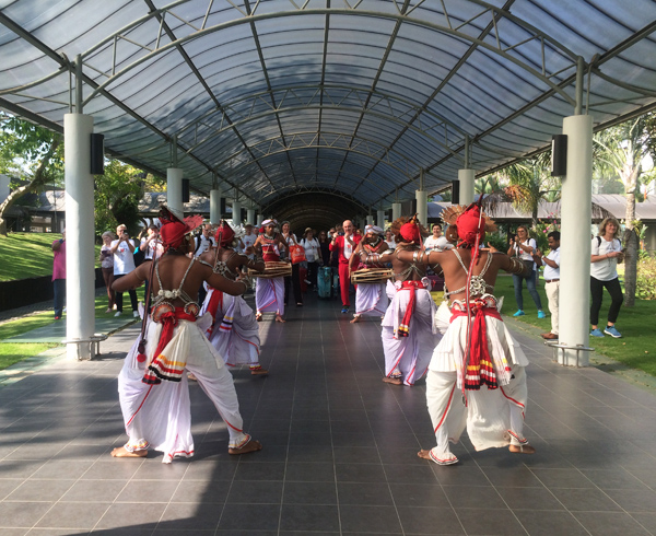 The Kandy to Ella Train Ride: A Mesmerizing Journey Through Sri Lanka’s Hill Country